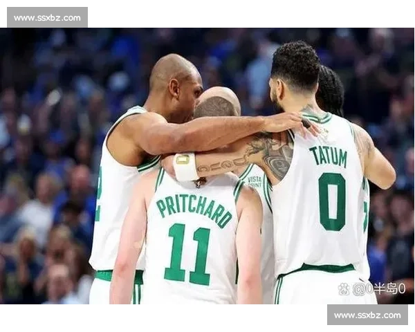 西蒙斯盛赞绿军球迷：顶级支持，主场如家